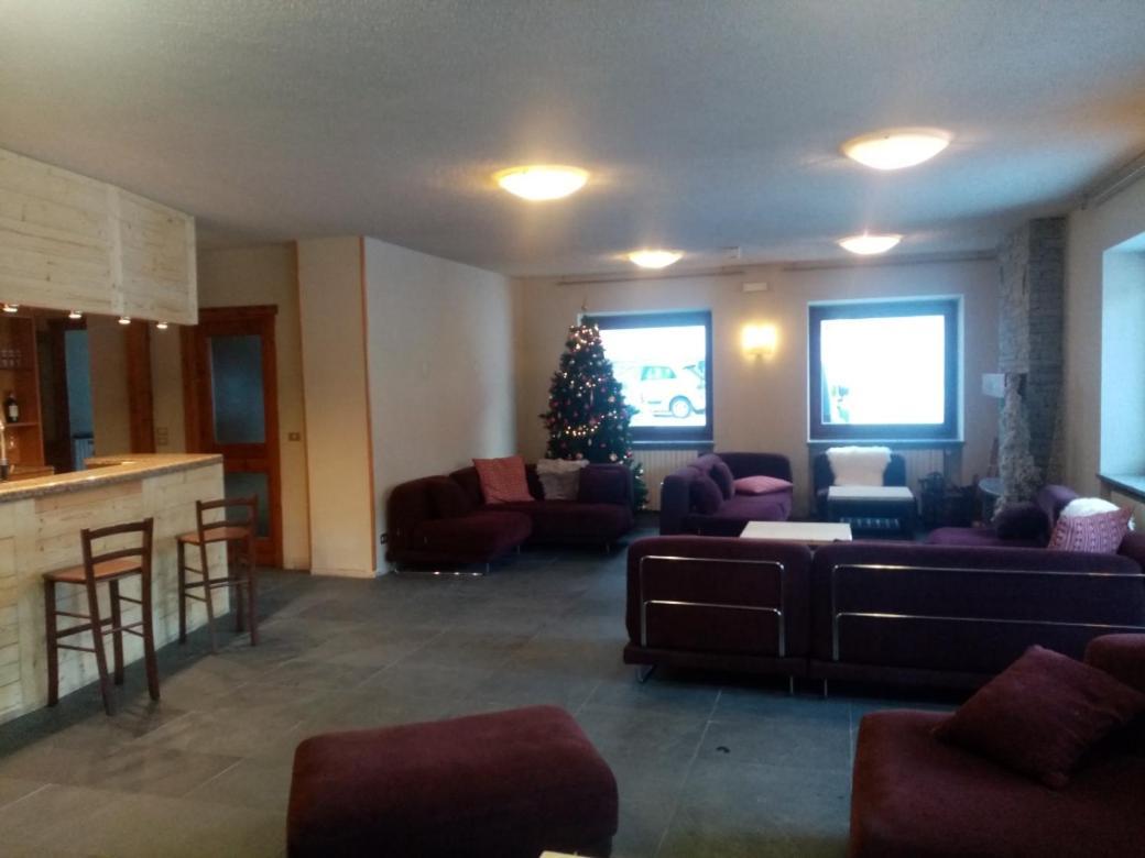 Hotel Sciatori Сестриере Экстерьер фото